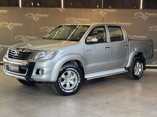 Toyota Hilux CD SRV 4x4 2.7 Flex 16V Aut.