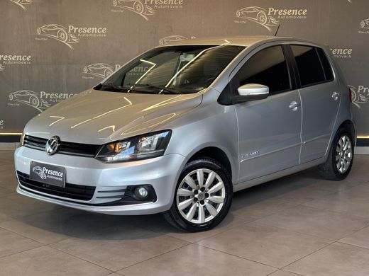 VolksWagen Fox Comfortline 1.6 Flex 8V 5p
