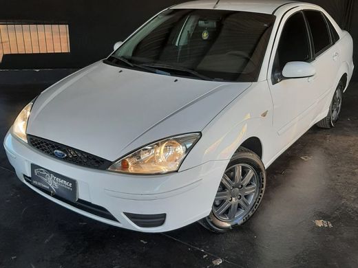 Ford Focus Sedan 1.6/1.6 Flex 8V/16V 4p Mec.