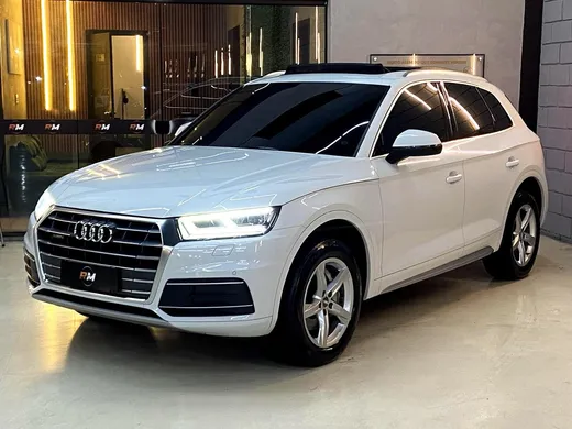 Audi Q5 Ambiente 2.0 TFSI Quattro S tronic