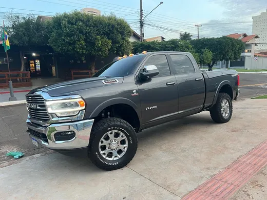 RAM 3500 LARAMIE 6.7 TB CD 4x4 Diesel