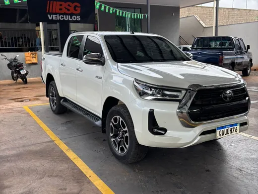 Toyota Hilux CD SRX 4x4 2.8 TDI 16V Diesel Aut.