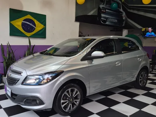 Chevrolet ONIX HATCH LTZ 1.4 8V FlexPower 5p Mec.