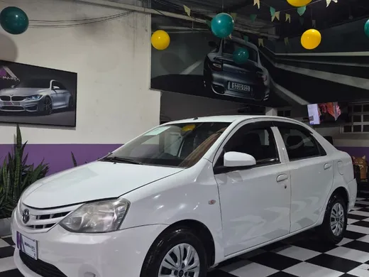 Toyota ETIOS X Sedan 1.5 Flex 16V 4p Mec.