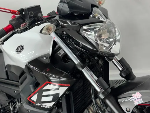 YAMAHA XJ6 N/ABS