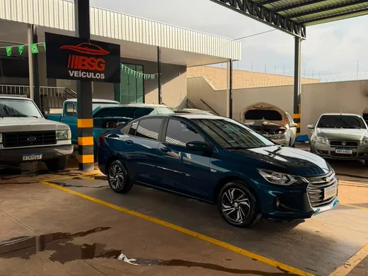 Chevrolet ONIX SEDAN Plus LT 1.0 12V Flex 4p Mec.