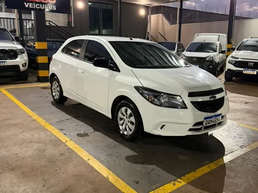 Chevrolet ONIX HATCH Joy 1.0 8V Flex 5p Mec.