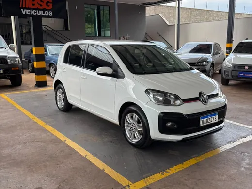 VolksWagen up! move 1.0 TSI Total Flex 12V 5p