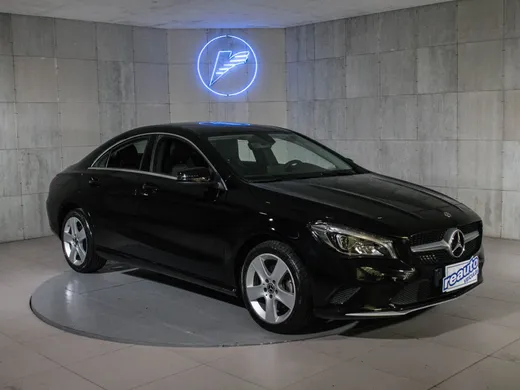 Mercedes CLA-180 1.6 16V 122cv Aut.