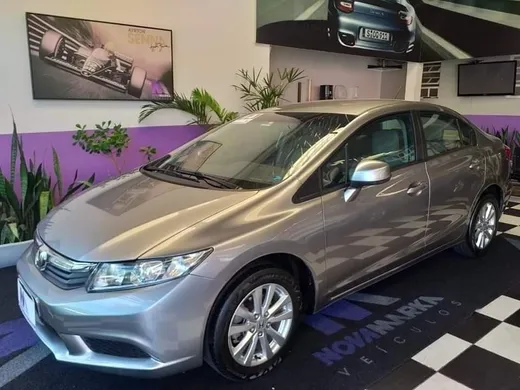 Honda Civic Sedan LXS 1.8/1.8 Flex 16V Aut. 4p