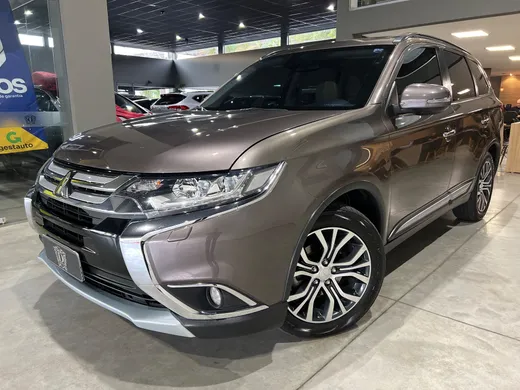 Mitsubishi OUTLANDER 2.2 165cv Diesel Aut.