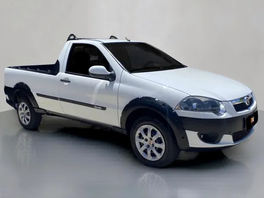 Fiat Strada Trekking 1.6 16V Flex CS