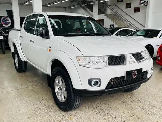 Mitsubishi L200 Triton HPE 3.2 CD TB Int.Diesel Mec