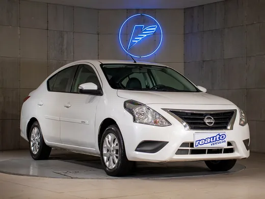 Nissan VERSA SV 1.6 16V FlexStart 4p Aut.