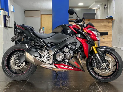 SUZUKI GSX-S 1000