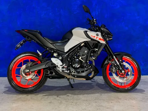 YAMAHA MT-03 321/ABS