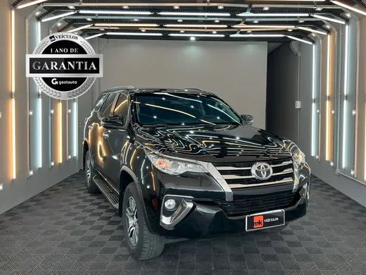Toyota Hilux SW4 SRV 4x2 2.7 Flex 16V Aut.