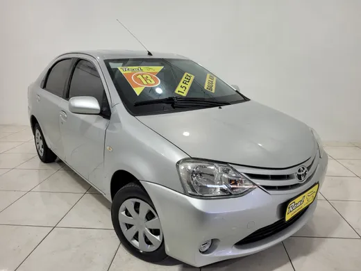 Toyota ETIOS XS Sedan1.5 Flex 16V 4p Mec.