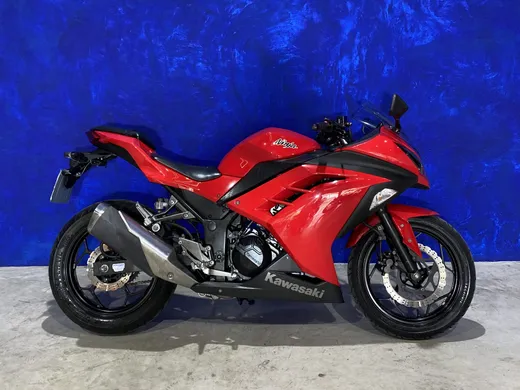 KAWASAKI NINJA 300