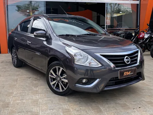 Nissan VERSA SL 1.6 16V FlexStart 4p Aut.