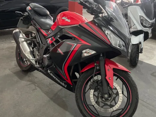 KAWASAKI NINJA 300