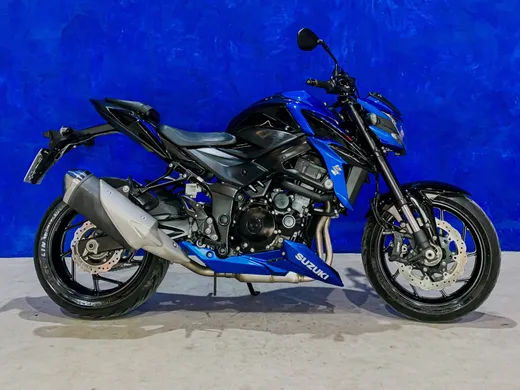 SUZUKI GSX-S 750