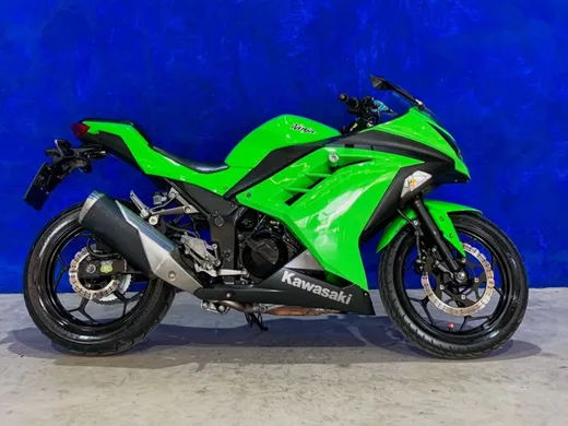 KAWASAKI NINJA 300