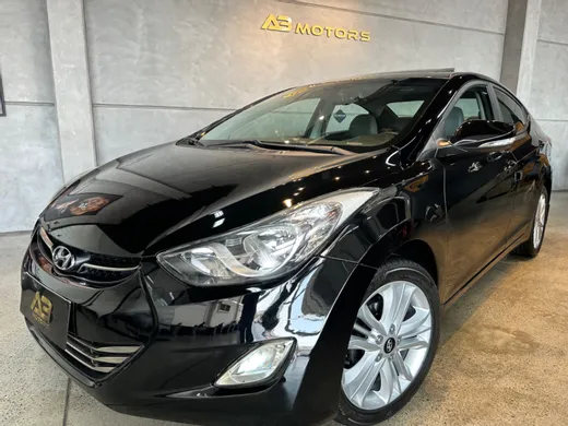 Hyundai Elantra GLS 1.8 16V Aut.