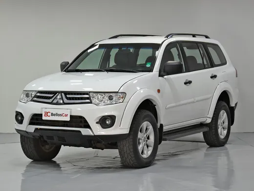 Mitsubishi Pajero DAKAR 3.2 4x4 T.I. Dies. 5p Aut.