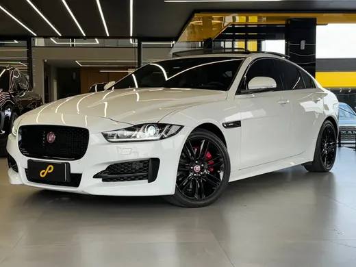 Jaguar XE 2.0 Turbocharged R-Sport Aut.