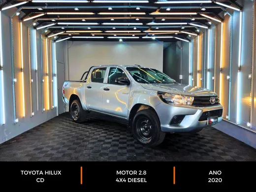 Toyota Hilux CD 4x4 2.8 Diesel Mec.