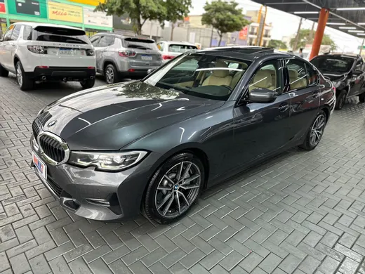 BMW 330i Sport 2.0 TB 16V 4p