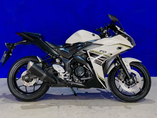 YAMAHA YZF R-3 321/ABS