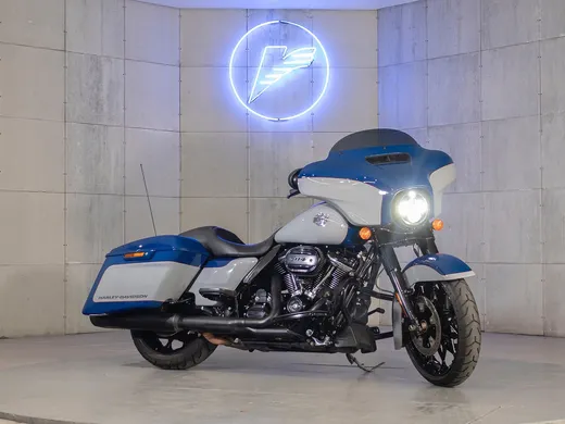 Harley STREET GLIDE SPECIAL FLHXS