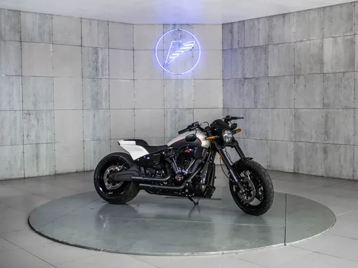 Harley SOFTAIL FXDR