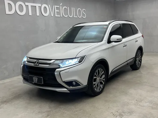 Mitsubishi OUTLANDER 2.2 165cv Diesel Aut.