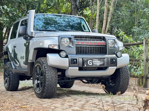 Troller T-4 TX4 4x4 3.2 20V Cap.Ríg Diesel Aut.