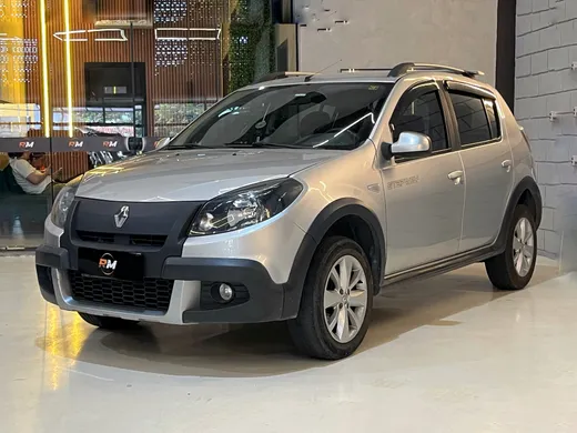 Renault SANDERO STEPWAY Hi-Flex 1.6 16V 5p Aut.