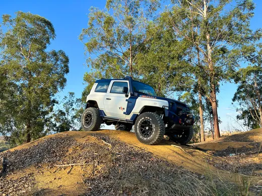 Troller T-4 TX4 Connect 4x4 3.2 Cap.Ríg.Die.Mec.
