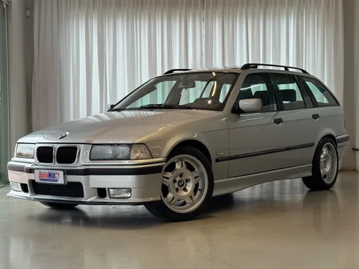 BMW 328i Touring/Sport