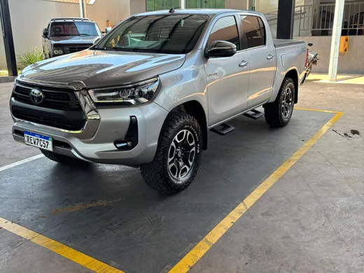 Toyota Hilux CD SRX 4x4 2.8 TDI 16V Diesel Aut.