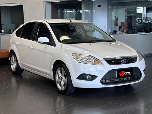 Ford Focus 1.6 S/SE/SE Plus Flex 8V/16V  5p