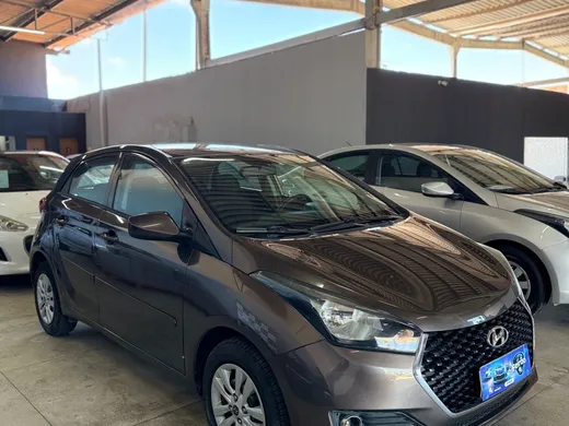 Hyundai HB20 Unique 1.0 Flex 12V Mec.