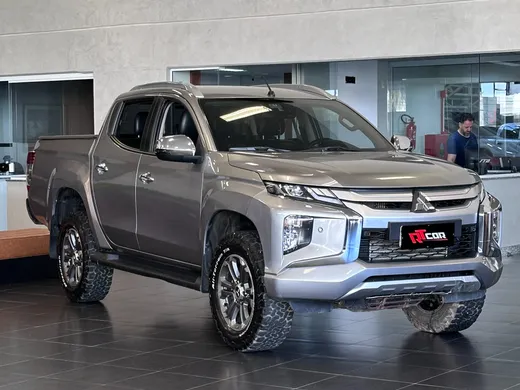 Mitsubishi L200 Triton Sport HPE-S 2.4 CD Dies. Aut
