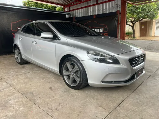 Volvo V40 T-4 2.0 Aut./Mec.