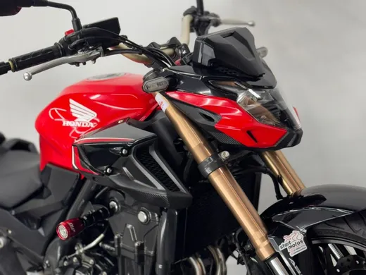 HONDA CB 500F