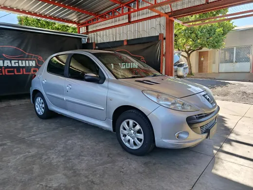 Peugeot 207 XR Sport 1.4 Flex 8V 5p