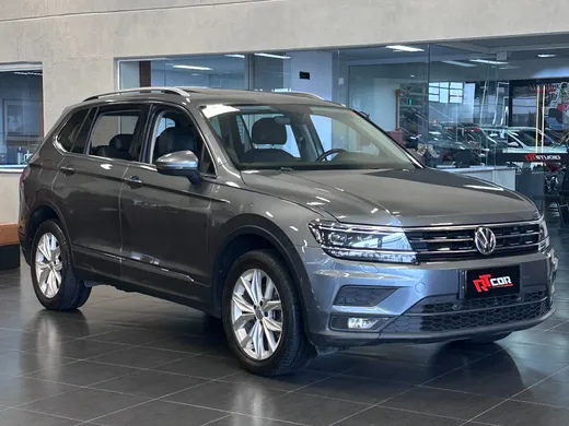 VolksWagen TIGUAN Allspac Comf 250 TSI 1.4 Flex