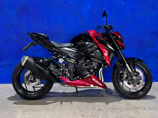 SUZUKI GSX-S 750
