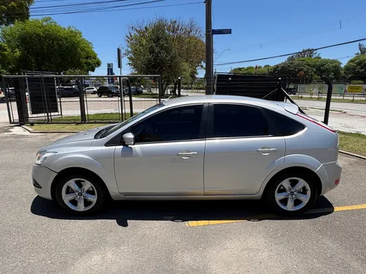 Ford Focus 2.0 16V/ 2.0 16V Flex 5p